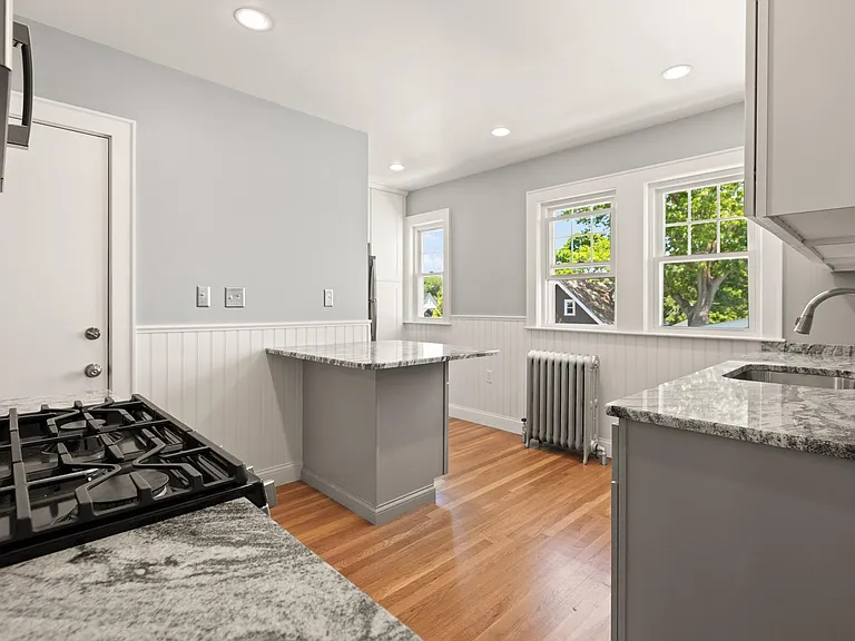 1521 Centre St #2 — Photo 3