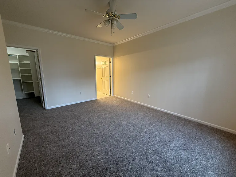 5631 Twin Oaks Dr — Photo 23