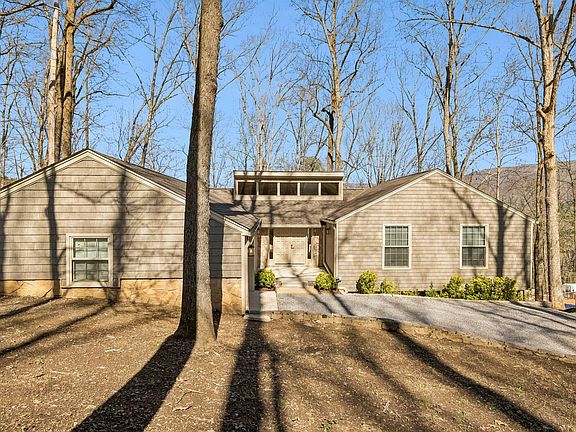 2nd image of 114 Carpenter Rd