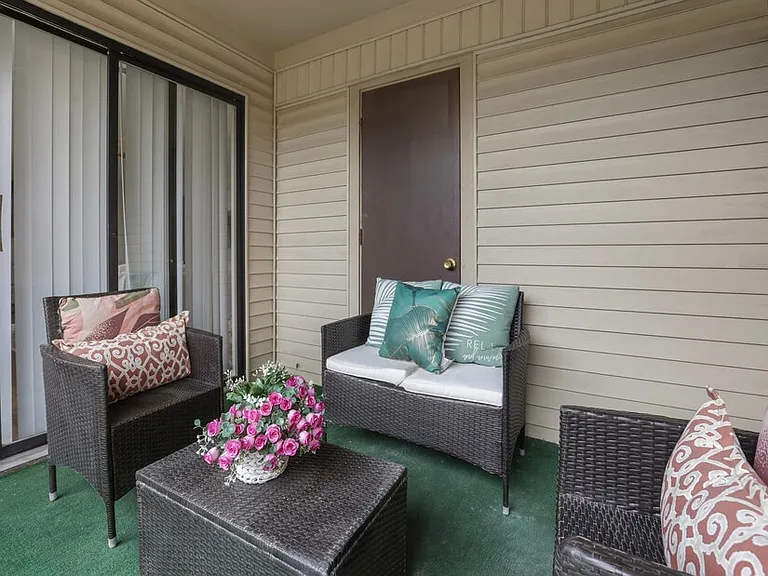 patio/balcony