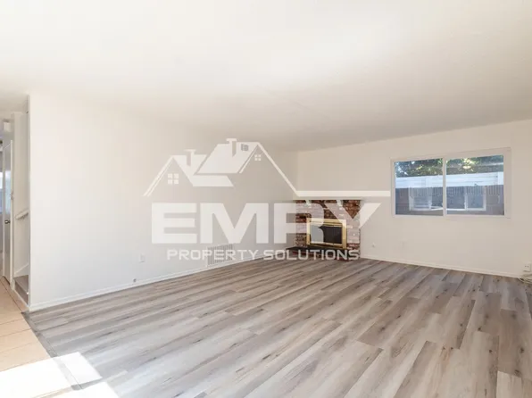 3848 W 105th St Inglewood, CA 90303, 3848 W 105th St, Inglewood, CA 90303