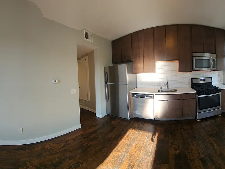 1207 W 25th St #11 — Photo 27