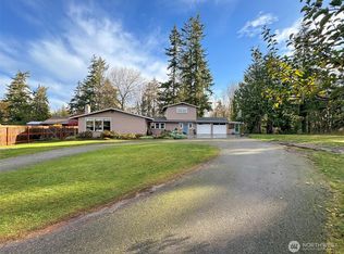 242 Agnew Parkway, Port Angeles, WA 98362