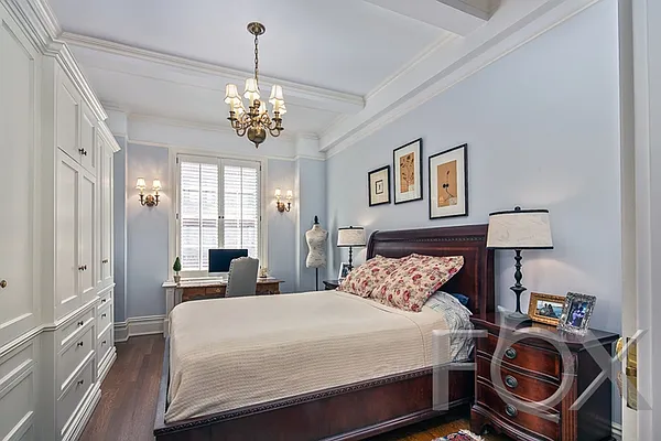 Sold by Fox Residential Group | media 18