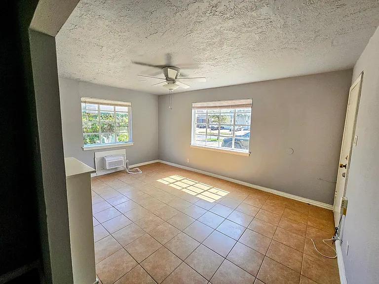 1616 W Alabama St #1 — Photo 9