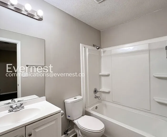 6445 Collinwood Rd — Photo 15