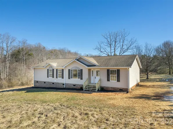 519 Sandy Run Church Rd, Mooresboro, NC 28114