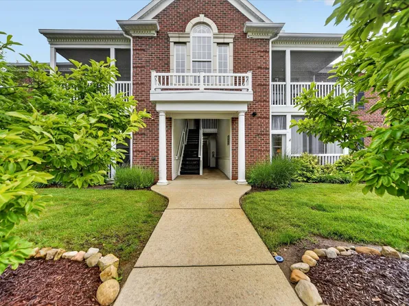 1951 Coventry Cir, Jackson, MI 49201