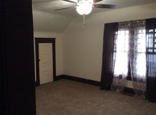 415 E 10th St APT C, Newton, KS 67114