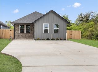 1409 Conner St, Bryan, TX 77808
