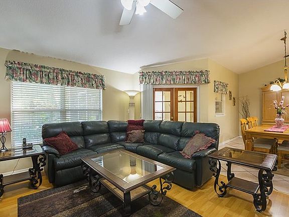 4th image of 2502 Southern Oak Cir
