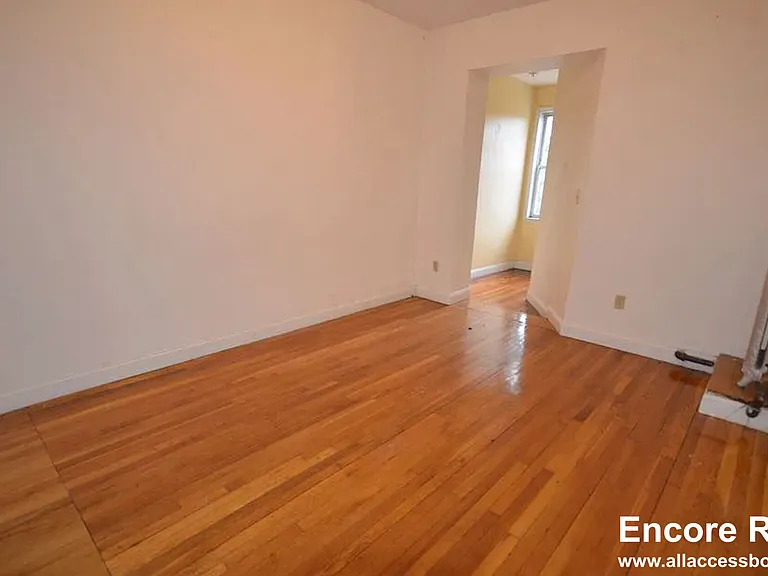 37 Egremont Rd #14 — Photo 18