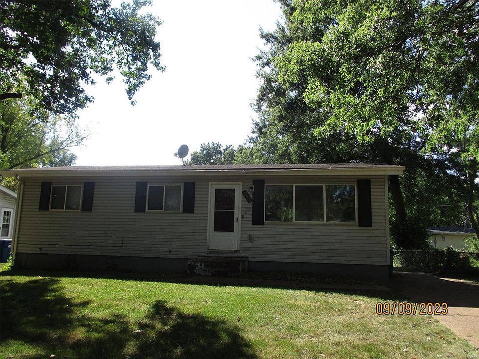 1st image of 265 Elmdale Dr