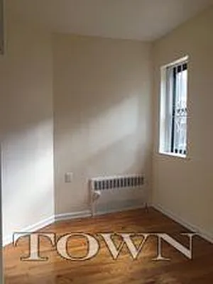 Rented by Town Residential | media 8