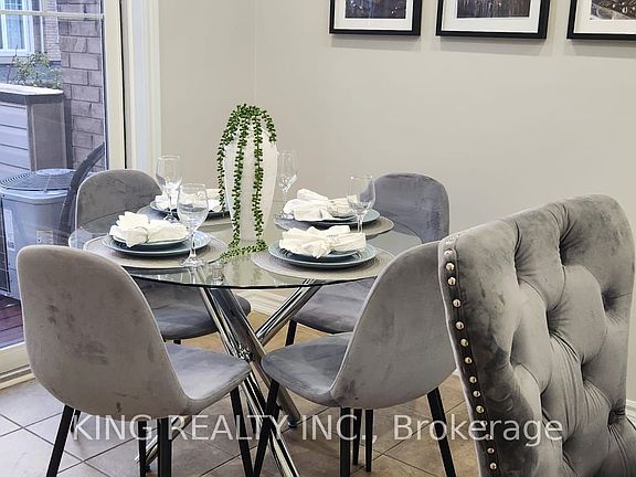 4th image of 86 Magdalene Cres S