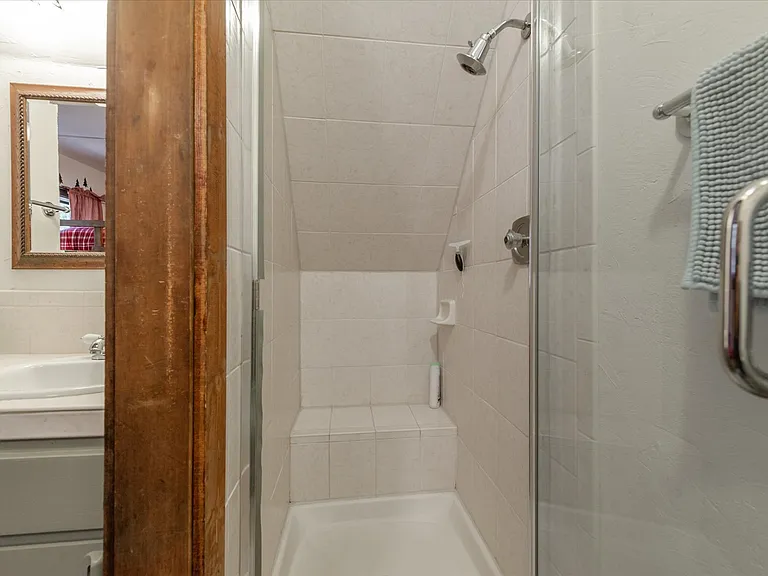 400 Grimsel Pass Rd — Photo 21