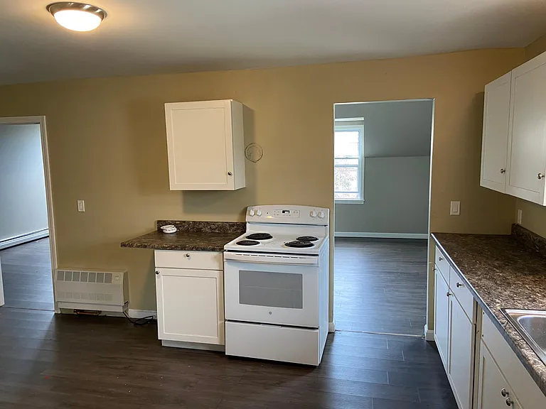 56 Clinton Ave #3 — Photo 3