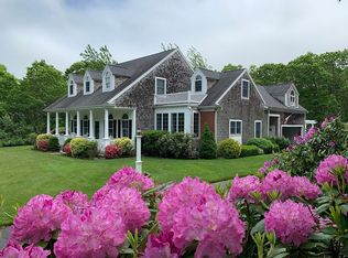 5 Fieldstone Dr, East Sandwich, MA 02537