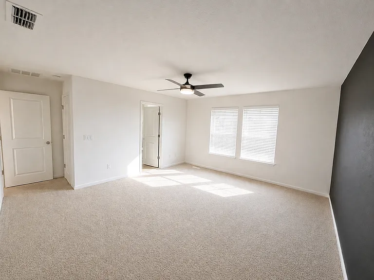 9766 Giada Dr — Photo 9