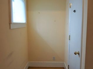 823 NE 65th St #C, Seattle, WA 98115