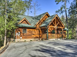 2609 Bear Crossing Way, Sevierville, TN 37862