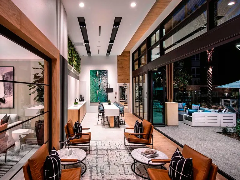 The Hub — Photo 10