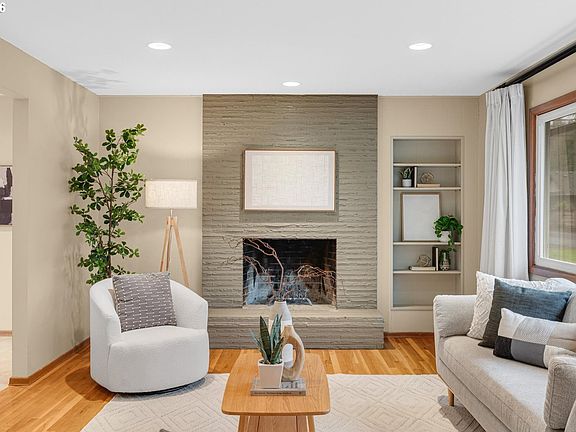 5th image of 3910 Calaroga Cir