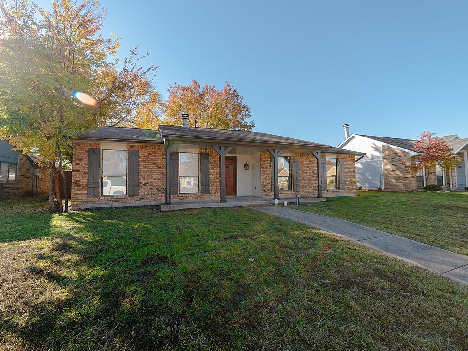 1st image of 8414 Chesham Dr