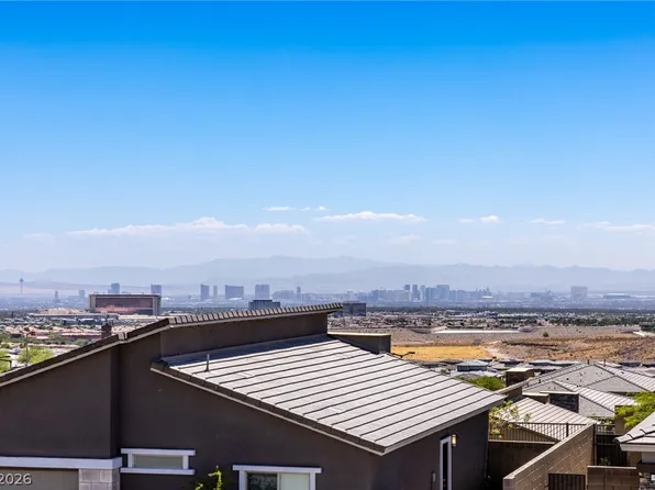 900 Regent Terrace Ln, Las Vegas, NV 89138