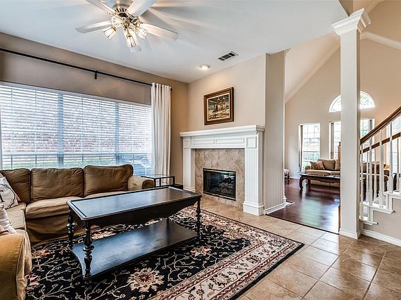 2nd image of 8704 Saddlehorn Dr