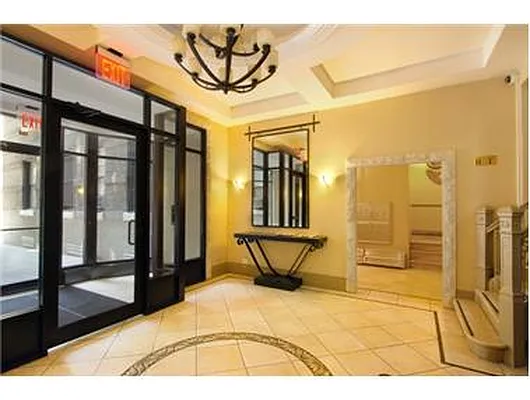 Rented by Douglas Elliman | media 27