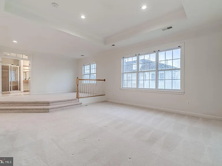 24909 Pinebrook Rd — Photo 13