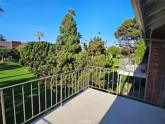 4th image of 22952 Nadine Cir Unit B