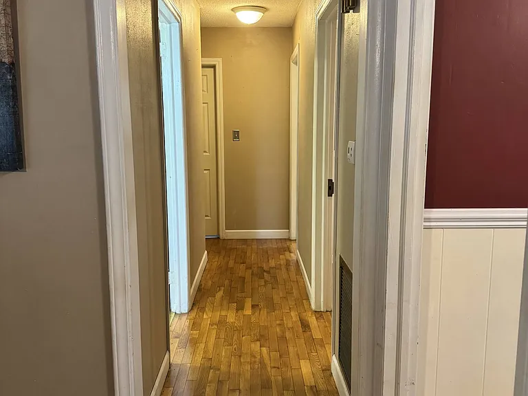 3874 Oakwood Cir — Photo 5