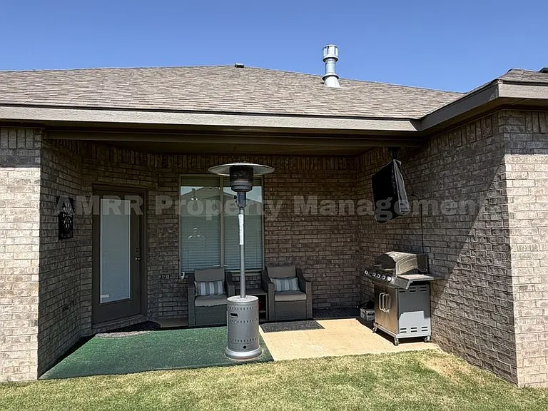 5803 Waverly Ave — Photo 24