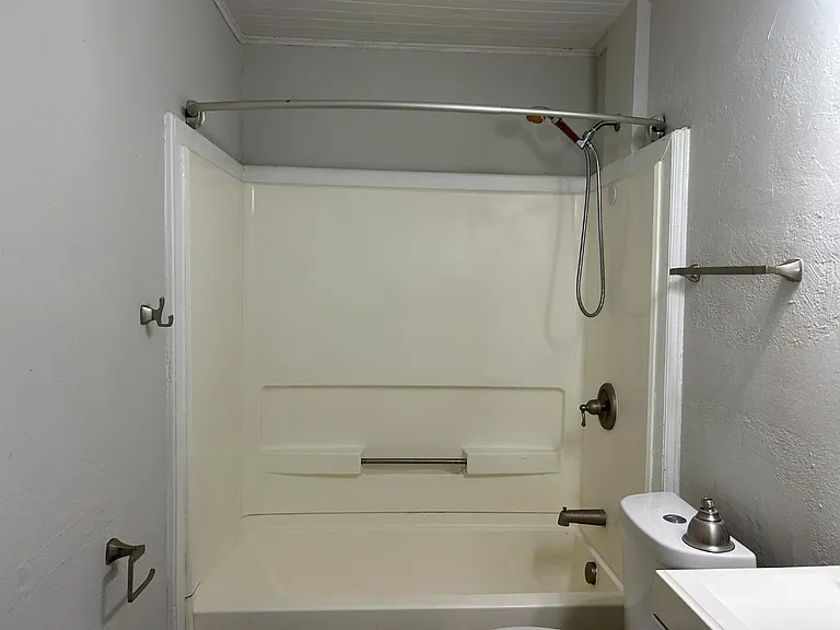 Unit Photo