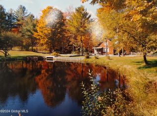 123 Hogback Rd, Crown Point, NY 12928