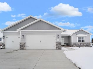 N9321 Rosella Dr, Appleton, WI 54915