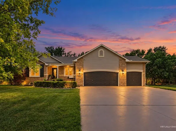 15807 W McCormick Ave, Goddard, KS 67052