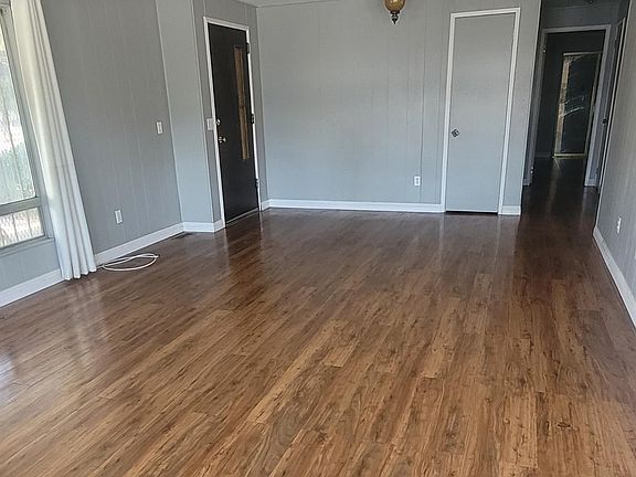 3rd image of 4324 Sabal Ct