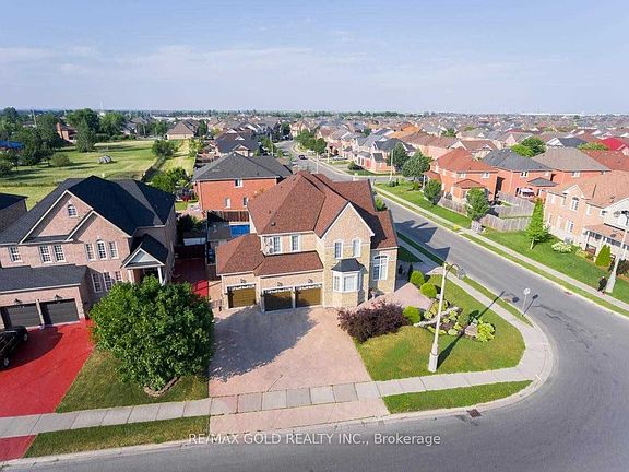 4th image of 2 Calderstone Rd