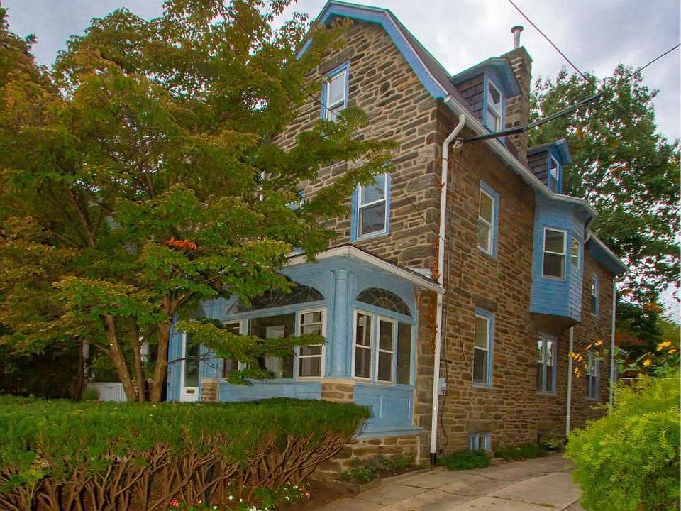 1st image of 113 E Moreland Ave