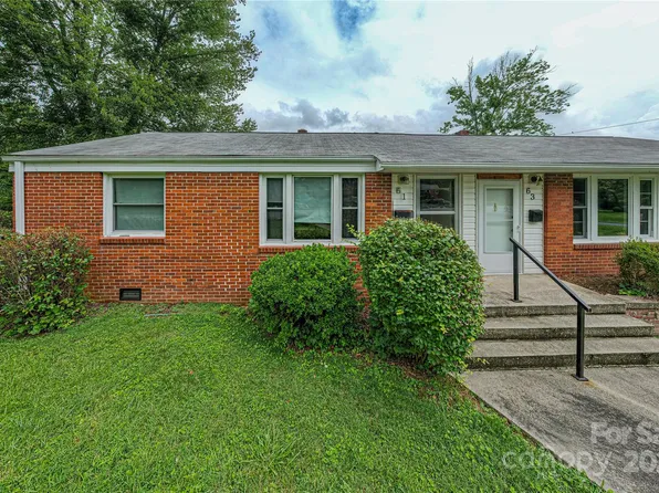 61 Trowbridge Ln, Brevard, NC 28712