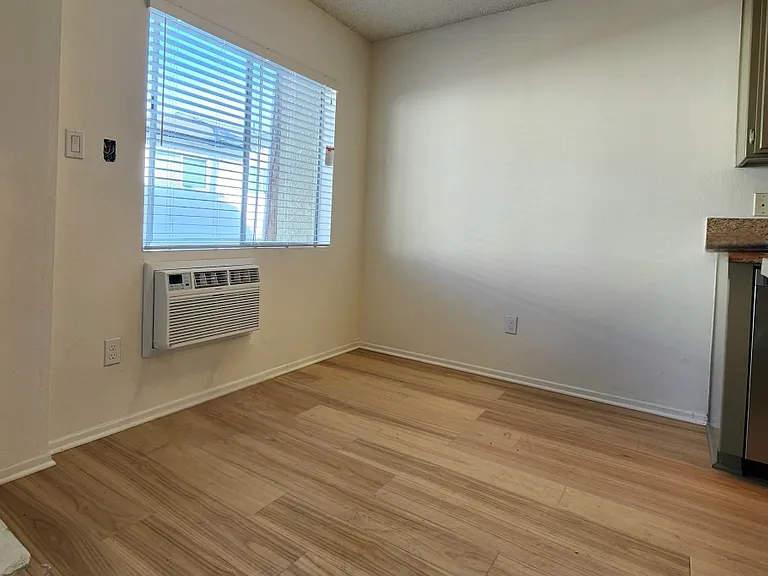 1550 Armacost Ave #105 — Photo 7