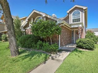 9435 Penny Ln, Irving, TX 75063