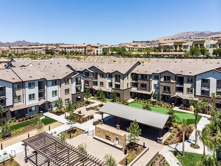 The Vineyards Apartments — Photo 33