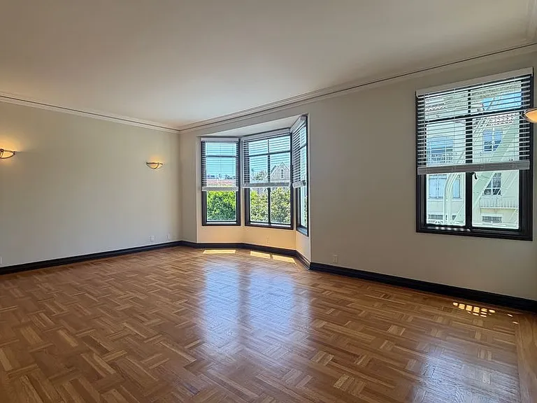 3650 Fillmore St — Photo 6