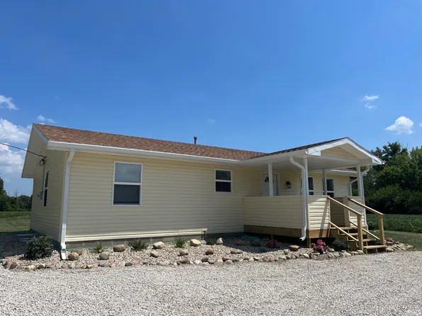 8800 S Honeycreek Rd, Daleville, IN 47334