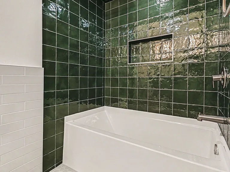 2713 W Grace St — Photo 15