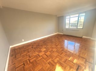 192-45 71st Cres APT 3A, Fresh Meadows, NY 11365